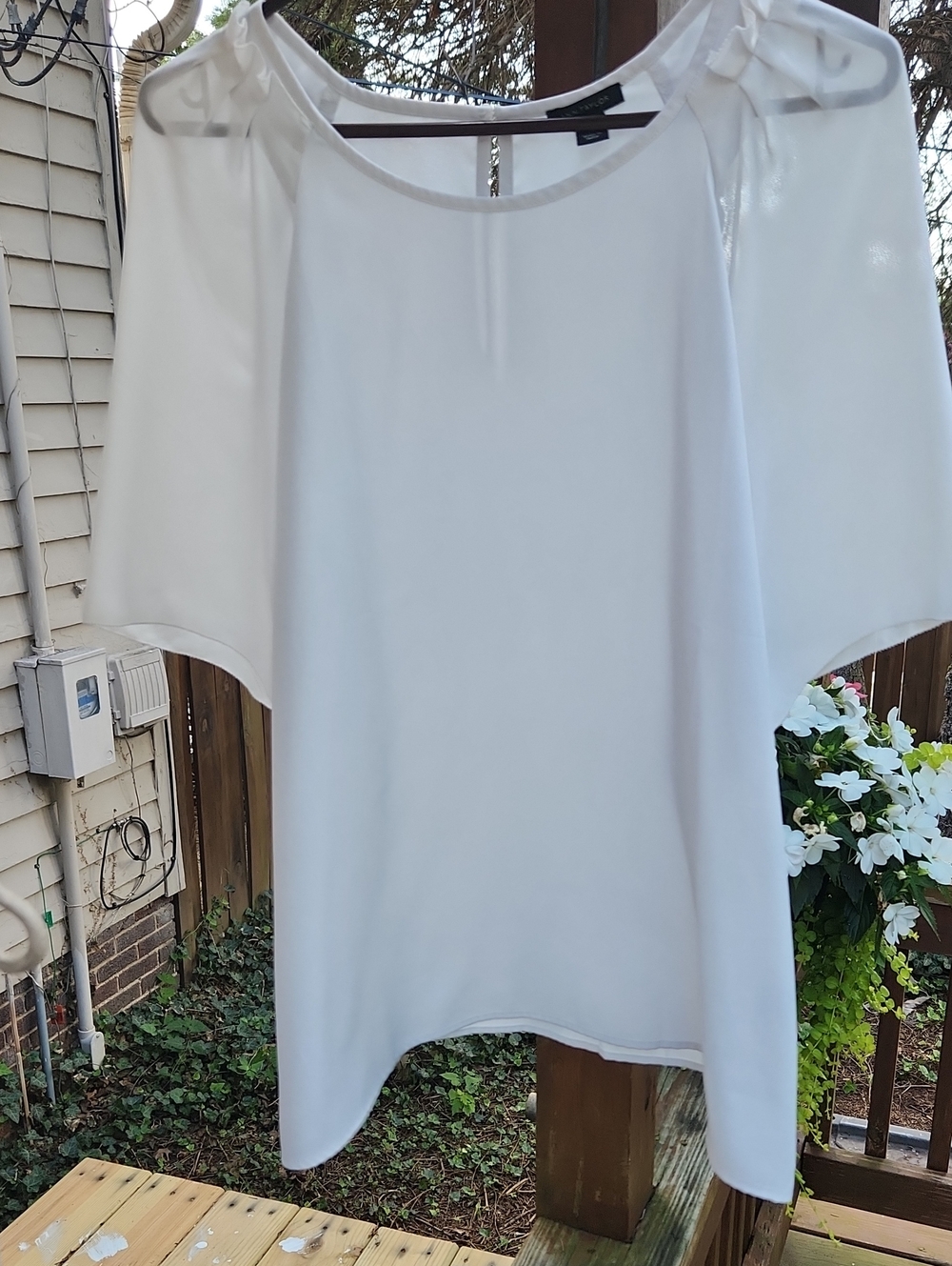 Ann Taylor Cream Blouse with Simple Round Neck